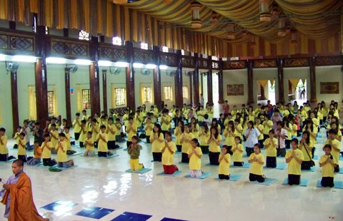 Kiên Giang: 200 bạn trẻ dự khóa tu “Tuổi trẻ hướng thiện” lần 3 tại chùa Phật Quang ảnh 3