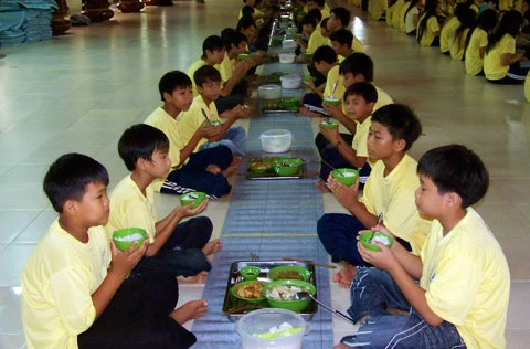 Kiên Giang: 200 bạn trẻ dự khóa tu “Tuổi trẻ hướng thiện” lần 3 tại chùa Phật Quang ảnh 11 Kiên Giang: 200 bạn trẻ dự khóa tu “Tuổi trẻ hướng thiện” lần 3 tại chùa Phật Quang ảnh 11