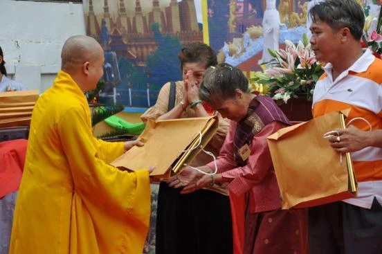 Lào: Khánh thành chùa Phật Tích tại thủ đô Viêng Chăn ảnh 12