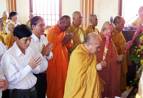 Kiên Giang: Trang nghiêm tưởng niệm 702 năm Đức vua - Phật hoàng Trần Nhân Tông nhập Niết bàn ảnh 12