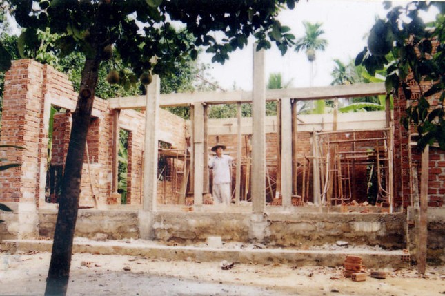 img001.jpg