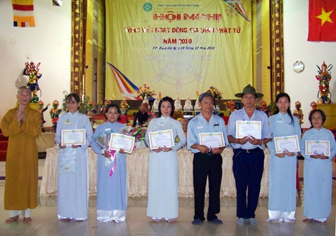 Kiên Giang: Phân ban Hướng dẫn Gia đình Phật tử tổng kết hoạt động năm 2010 ảnh 15