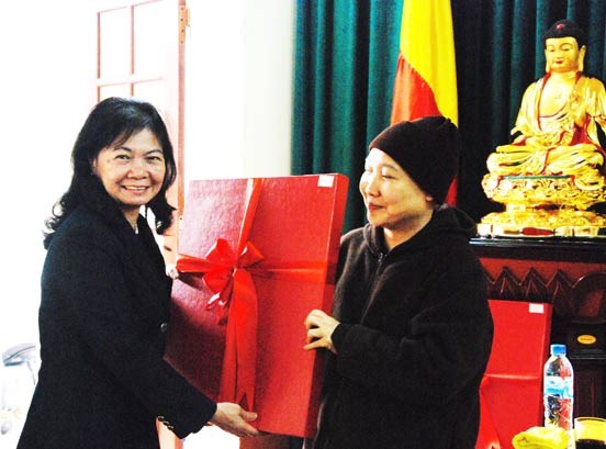 Hà Nội: Phật giáo quận Hai Bà Trưng tổng kết công tác Phật sự 2010 ảnh 6