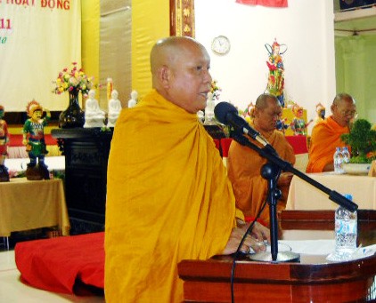 Kiên Giang: Tỉnh hội Phật giáo tổng kết công tác Phật sự năm 2010 ảnh 4 tk2010-01.jpg