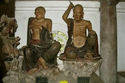 Đầu năm viếng chùa Tây Phương ảnh 3