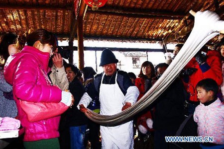Trung Quốc ngập tràn màu đỏ ảnh 11 Trung Quốc ngập tràn màu đỏ ảnh 11