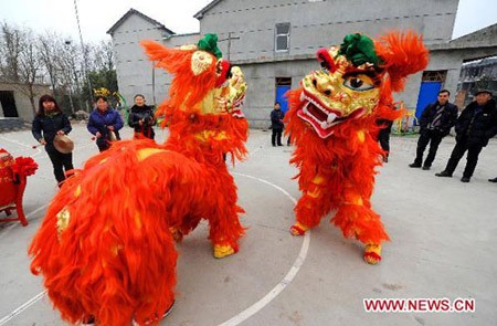 Trung Quốc ngập tràn màu đỏ ảnh 21 Trung Quốc ngập tràn màu đỏ ảnh 21