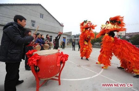 Trung Quốc ngập tràn màu đỏ ảnh 22