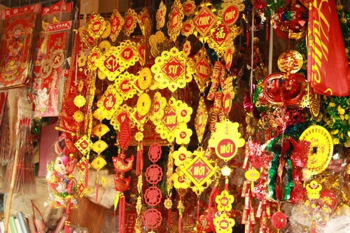 Dạo chơi "phố hàng Mã" ở Sài Gòn ảnh 8