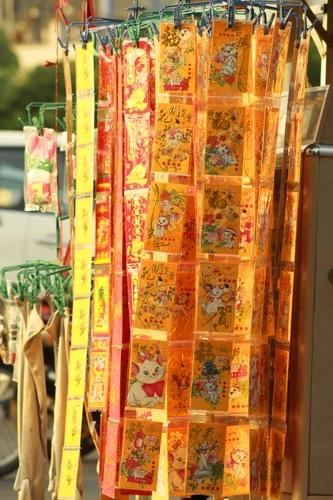 Dạo chơi "phố hàng Mã" ở Sài Gòn ảnh 12