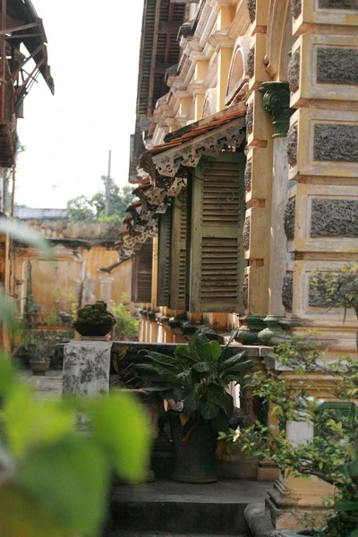 Nhà cổ 49 Nguyễn Huệ - Ảnh: Meo Ngao