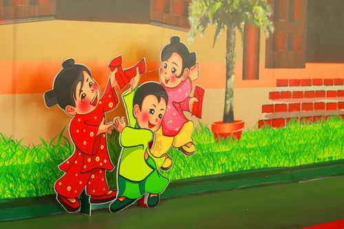 Đường phố Sài Gòn rực rỡ đón Xuân về ảnh 8