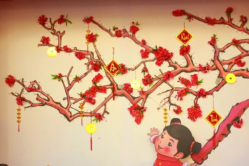 Đường phố Sài Gòn rực rỡ đón Xuân về ảnh 9