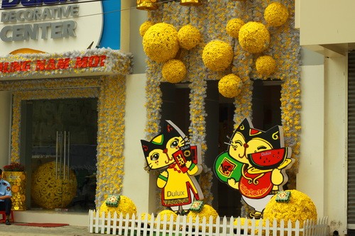 Đường phố Sài Gòn rực rỡ đón Xuân về ảnh 19 Đường phố Sài Gòn rực rỡ đón Xuân về ảnh 19