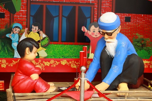 Đường phố Sài Gòn rực rỡ đón Xuân về ảnh 12 Đường phố Sài Gòn rực rỡ đón Xuân về ảnh 12