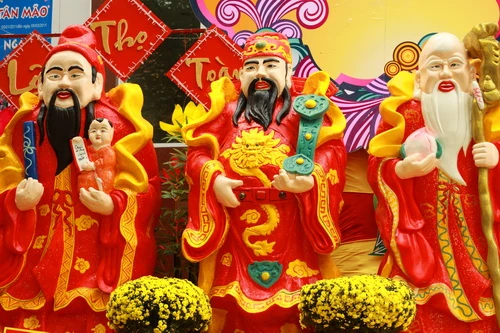 Đường phố Sài Gòn rực rỡ đón Xuân về ảnh 16