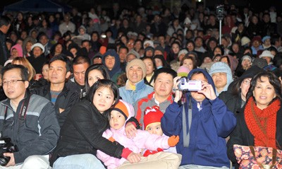 Đón giao thừa ở Nam Cali ảnh 3