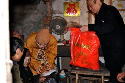 Lạng Sơn: Ban Đại diện Phật giáo tỉnh thăm, tặng quà Tết cho các hộ nghèo trong tỉnh ảnh 30