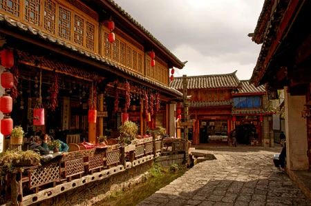 Năm mới đến Lệ Giang du xuân ảnh 1