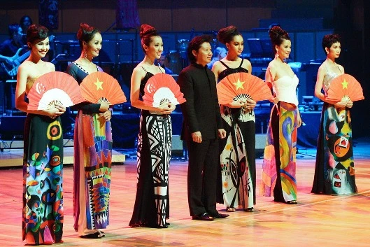 "Sống không phải để lại một cái tên mà là để lại một giá trị"