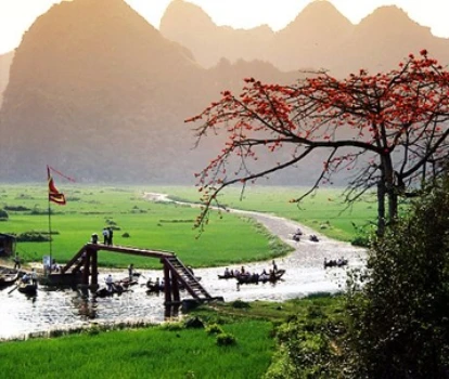 Chùa Hương khai hội mồng 6 Tết Tân Mão ảnh 2