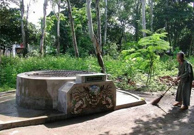 Về những ngôi chùa ở Huế ảnh 1