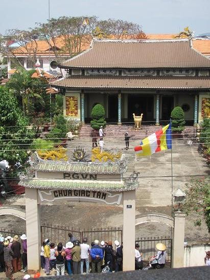 Lửa thiêu rụi chánh điện chùa Giác Tâm ở Lâm Đồng ảnh 2 Toàn cảnh chùa Giác Tâm