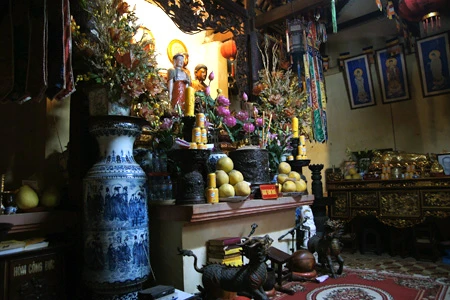 Những ngôi chùa trong phố cổ