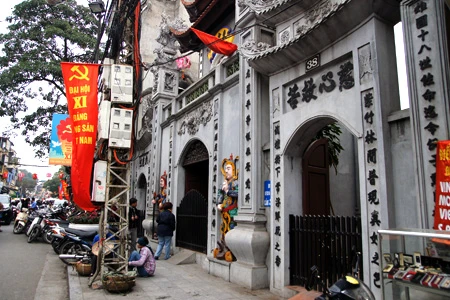 Những ngôi chùa trong phố cổ