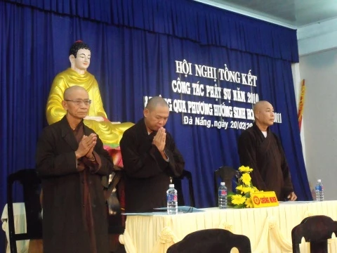 2.Lễ Phật Cầu gia bị.jpg