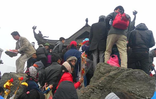 Nỗi khổ hành hương ảnh 1