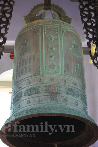 Tới thăm ngôi chùa hướng về biển xanh ảnh 7