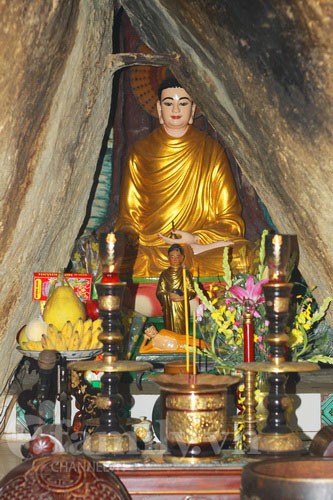 Tới thăm ngôi chùa hướng về biển xanh ảnh 5 Tới thăm ngôi chùa hướng về biển xanh ảnh 5