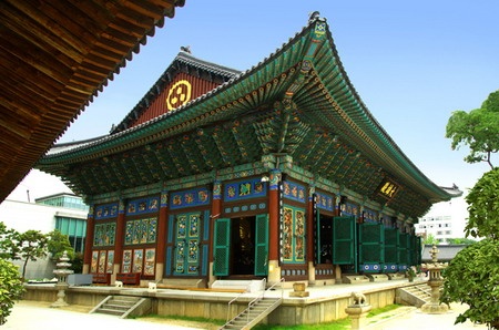 Tổng Thư Ký Phật giáo Hàn quốc phục vụ bữa ăn cho người cao tuổi ảnh 2 TK 6.jpg