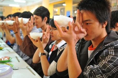 Tìm hiểu về các đạo tràng tu học của người cư sĩ ở Việt Nam ảnh 2 DSC_1241.JPG