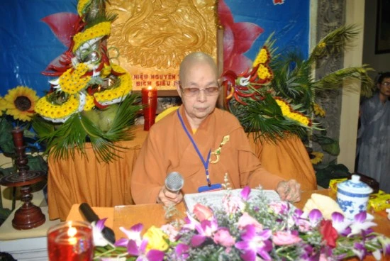 Đồng Nai: Giới tử Sa di Ni tấn đàn tại Đại giới đàn Nguyên Thiều - Siêu Bạch 2011 ảnh 10