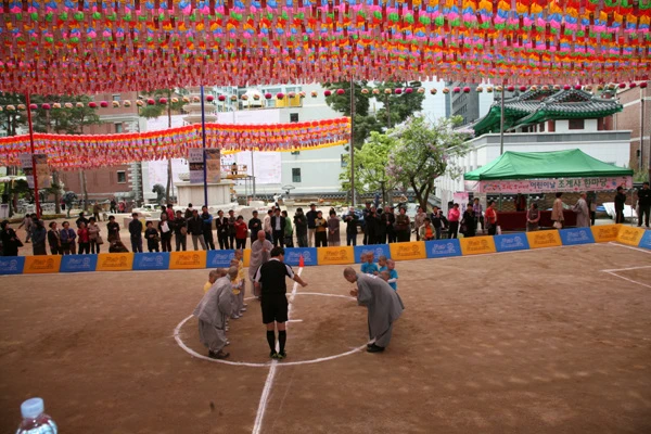 Doi bong da Tieu HT. HQ 14.jpg