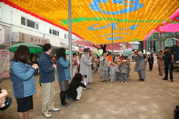 Doi bong da Tieu HT. HQ 28.jpg