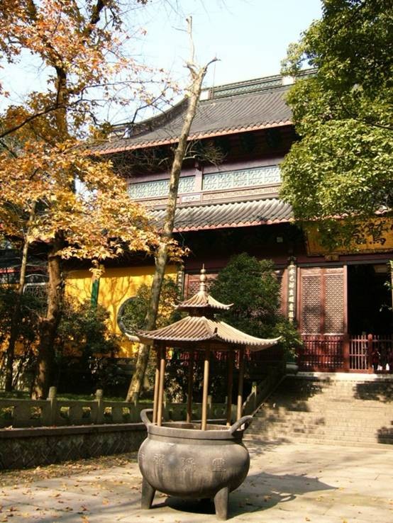 Đến chùa Linh Ẩn thanh tịnh tâm hồn ảnh 4 Đến chùa Linh Ẩn thanh tịnh tâm hồn ảnh 4