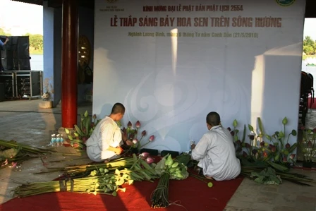 Đài Truyền hình Việt Nam tại Huế sẽ phát sóng trực tiếp Lễ thắp sáng 7 hoa sen trên sông Hương ảnh 4