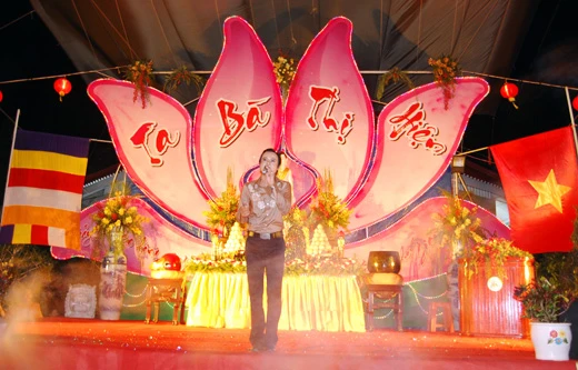 Kiên Giang: Khai mạc Tuần lễ Phật đản PL.2555 - 2011 ảnh 14 kmpd-21.jpg