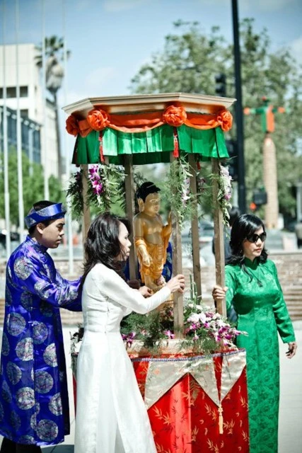 Chùm ảnh:  Rực rỡ cờ hoa PG tại lễ hội Vesak người Việt ở San Jose ảnh 33