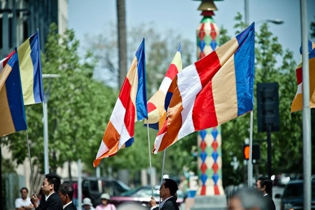 Chùm ảnh:  Rực rỡ cờ hoa PG tại lễ hội Vesak người Việt ở San Jose ảnh 23