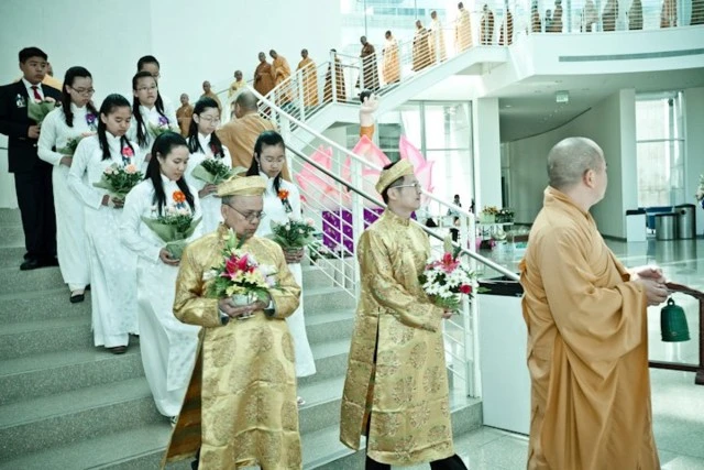 Chùm ảnh:  Rực rỡ cờ hoa PG tại lễ hội Vesak người Việt ở San Jose ảnh 5