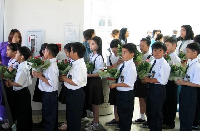 Chùm ảnh:  Rực rỡ cờ hoa PG tại lễ hội Vesak người Việt ở San Jose ảnh 12