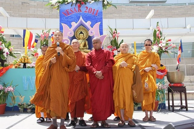 Chùm ảnh:  Rực rỡ cờ hoa PG tại lễ hội Vesak người Việt ở San Jose ảnh 68