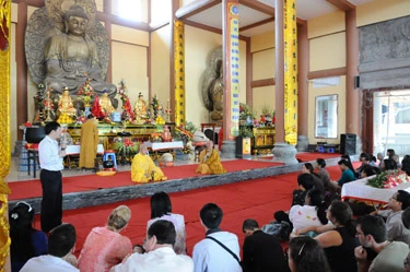 Hà Nội: Hoan hỷ Lễ Phật đản nơi chùa Yến Phú ảnh 4 Hà Nội: Hoan hỷ Lễ Phật đản nơi chùa Yến Phú ảnh 4