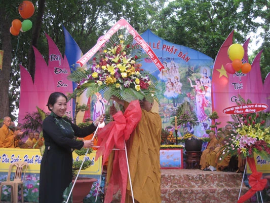 TPHCM: Phật giáo quận Tân Bình tổ chức Đại lễ Phật đản PL. 2555 ảnh 6