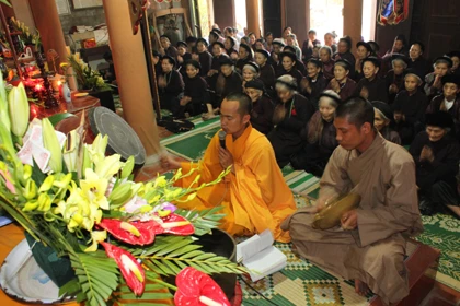 Không khí Đại lễ Phật đản 2011 ngập tràn các tỉnh miền Bắc ảnh 5