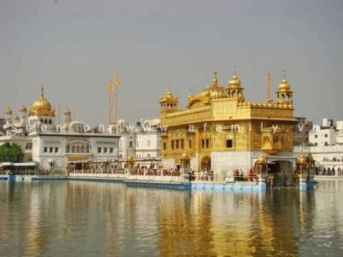 Vòng quanh châu Á chiêm ngưỡng đền chùa ảnh 14